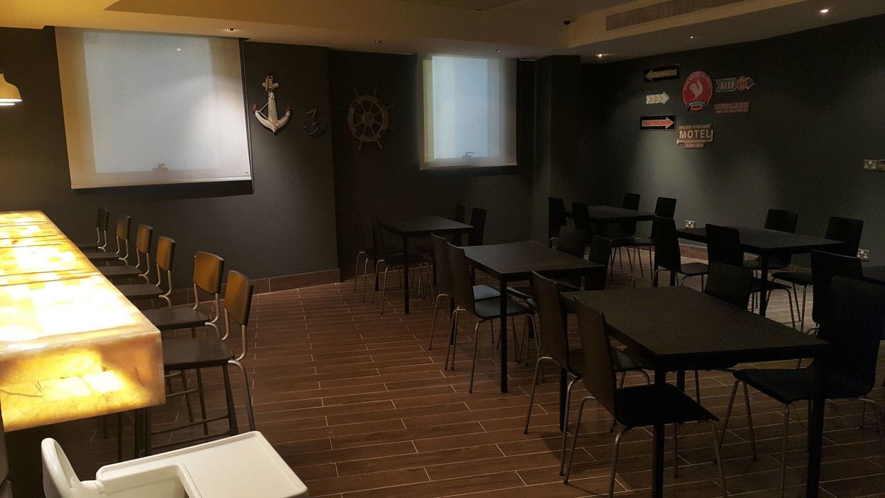 MRA Hotel 23/37