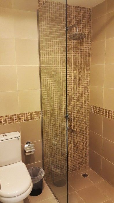 MRA Hotel 18/37