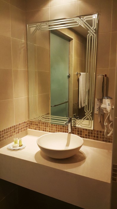 MRA Hotel 25/37