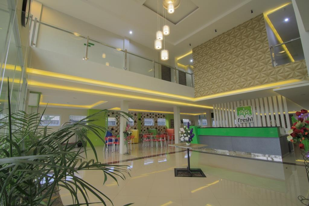 Fresh Hotel Sukabumi 10/35