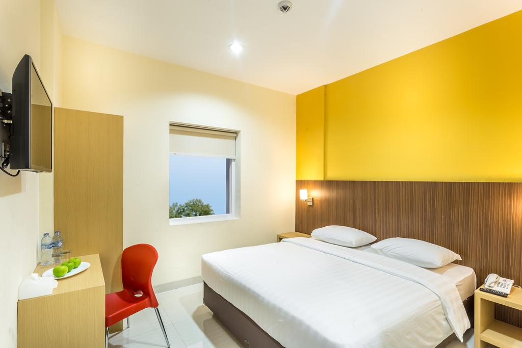 Astera Hotel Bintaro 9/22