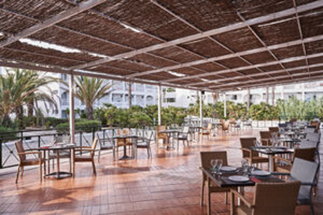 Sandy Beach Resort 26/63