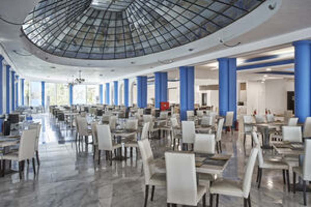 Sandy Beach Resort 25/63