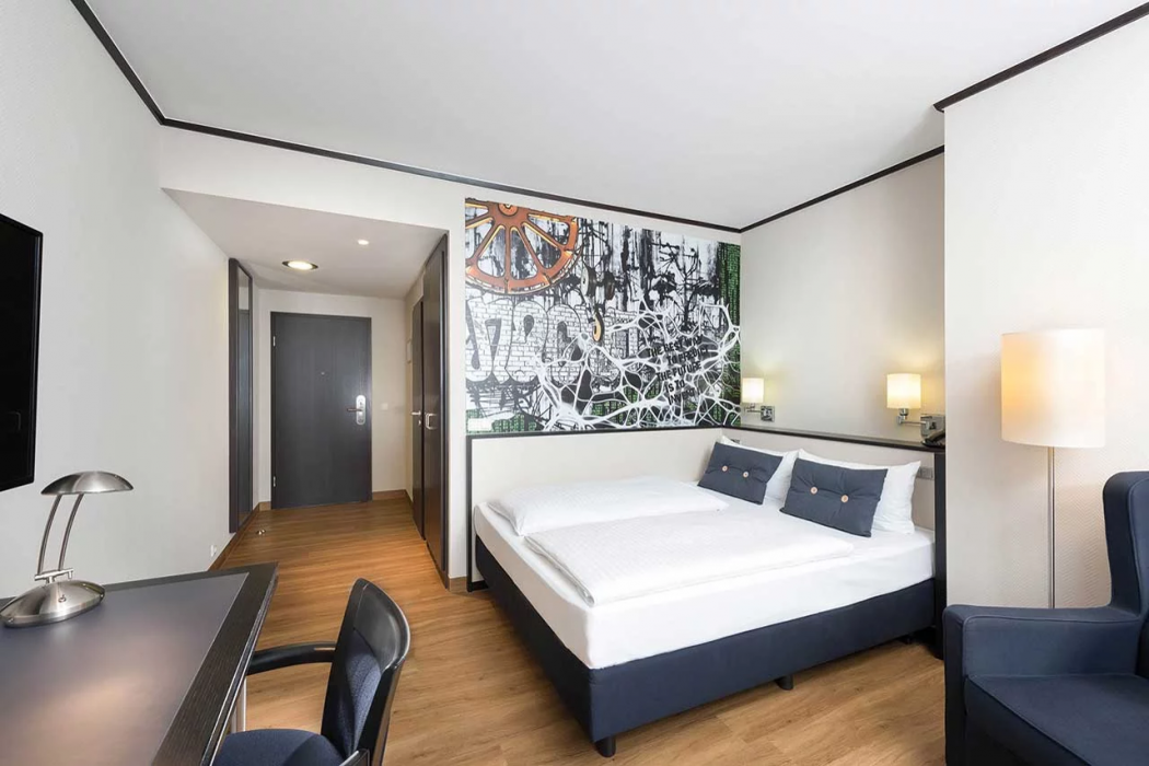 Sunday Hotel Bad Honnef 13/64