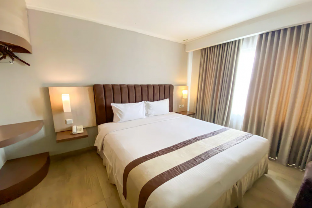 Vrata Hotel Yogyakarta 8/30