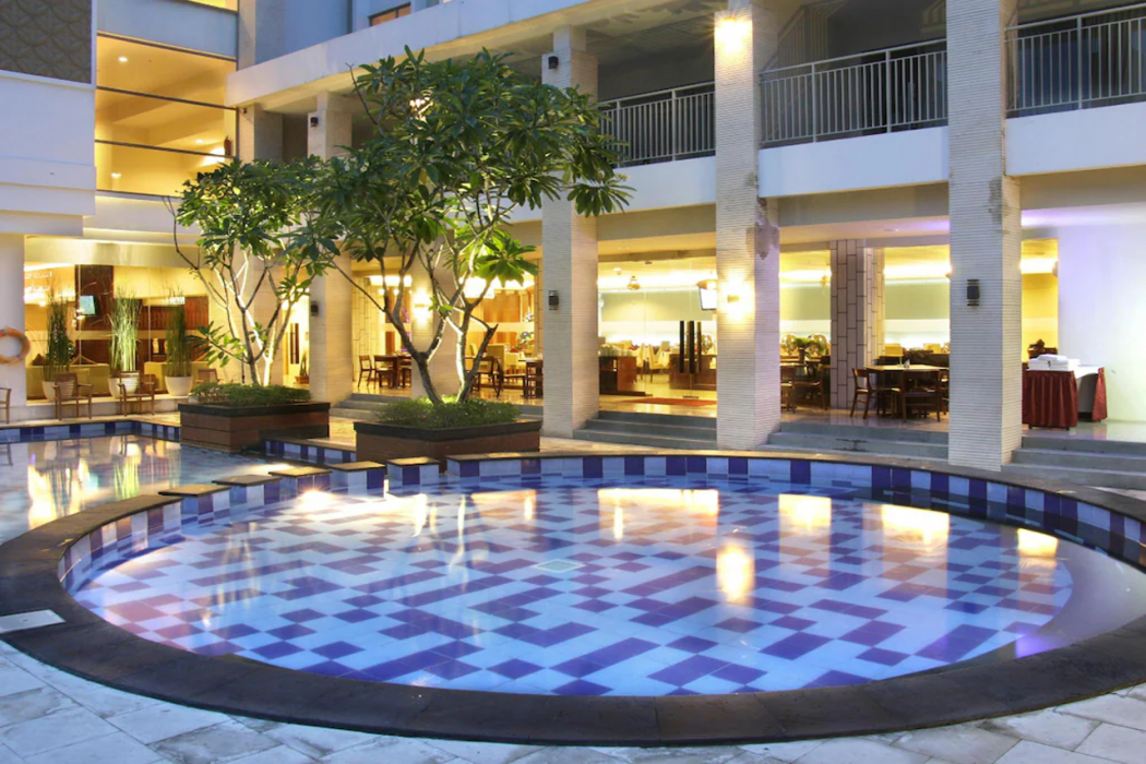 Vrata Hotel Yogyakarta 3/30