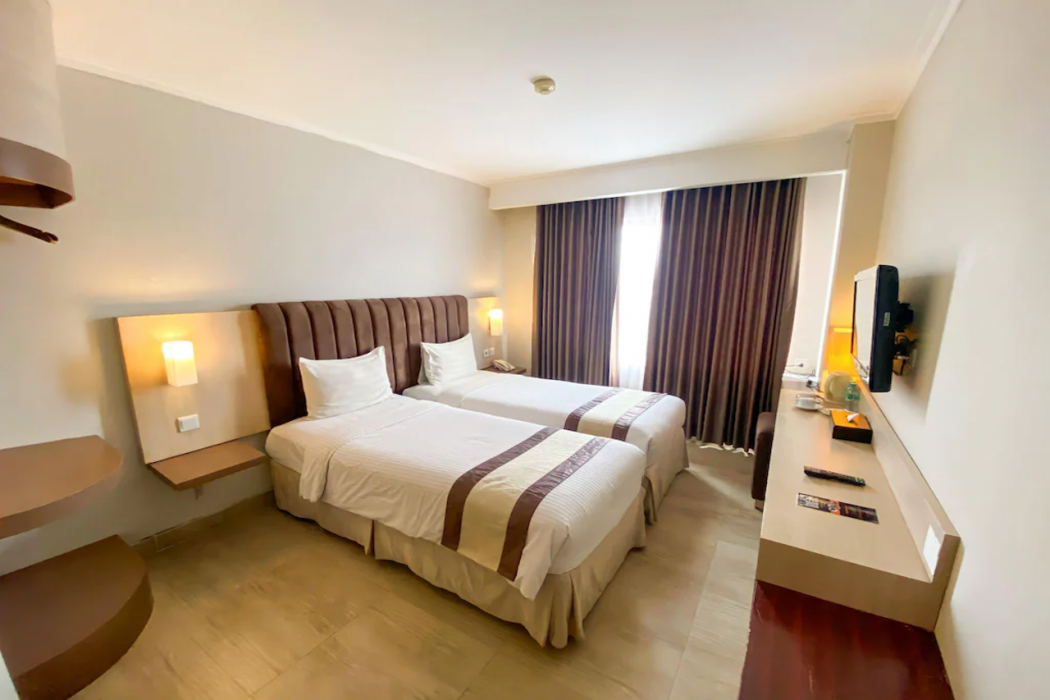 Vrata Hotel Yogyakarta 11/30