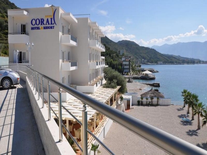 Coral Hotel & Resort 28/34