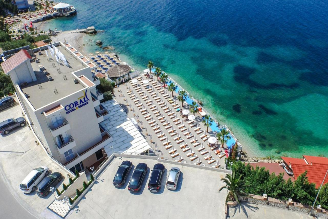 Coral Hotel & Resort 1/34