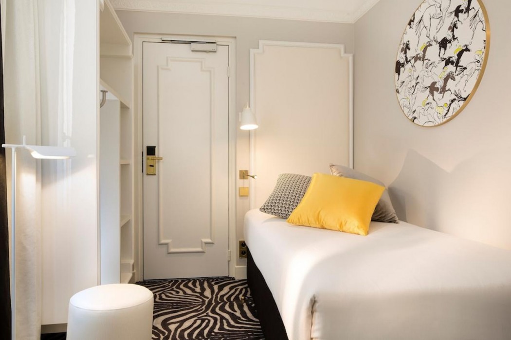 Hotel Pastel Paris 10/41