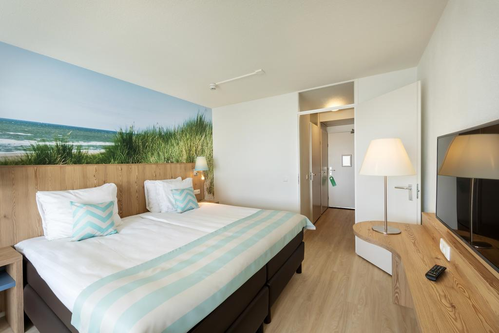 Beach Hotel Zandvoort by Center Parcs 6/33