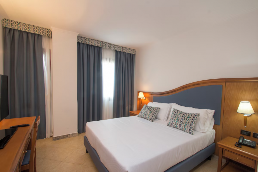 Hotel Centrale Sabaudia 7/38