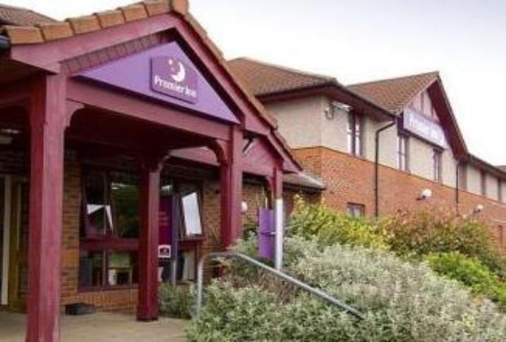 Premier Inn Mansfield in Alfreton