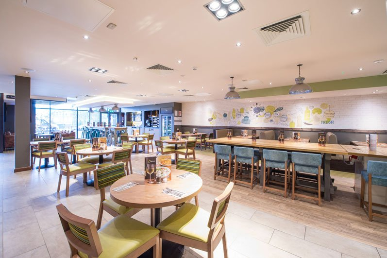 Premier Inn Basingstoke Town Centre 12/25