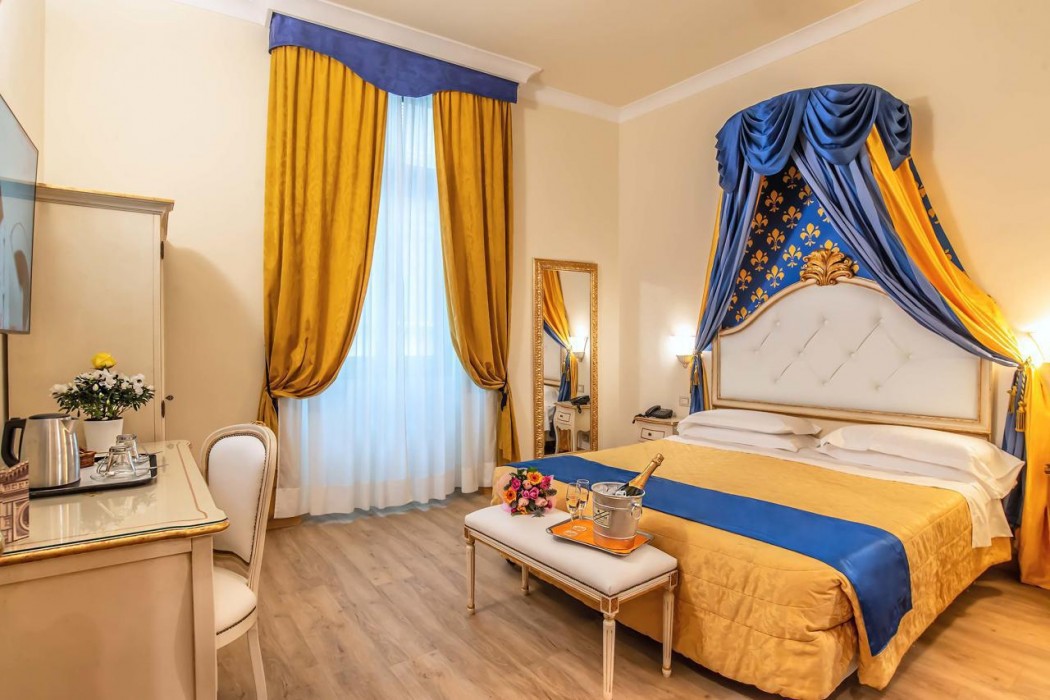 Hotel Porta Faenza 29/87