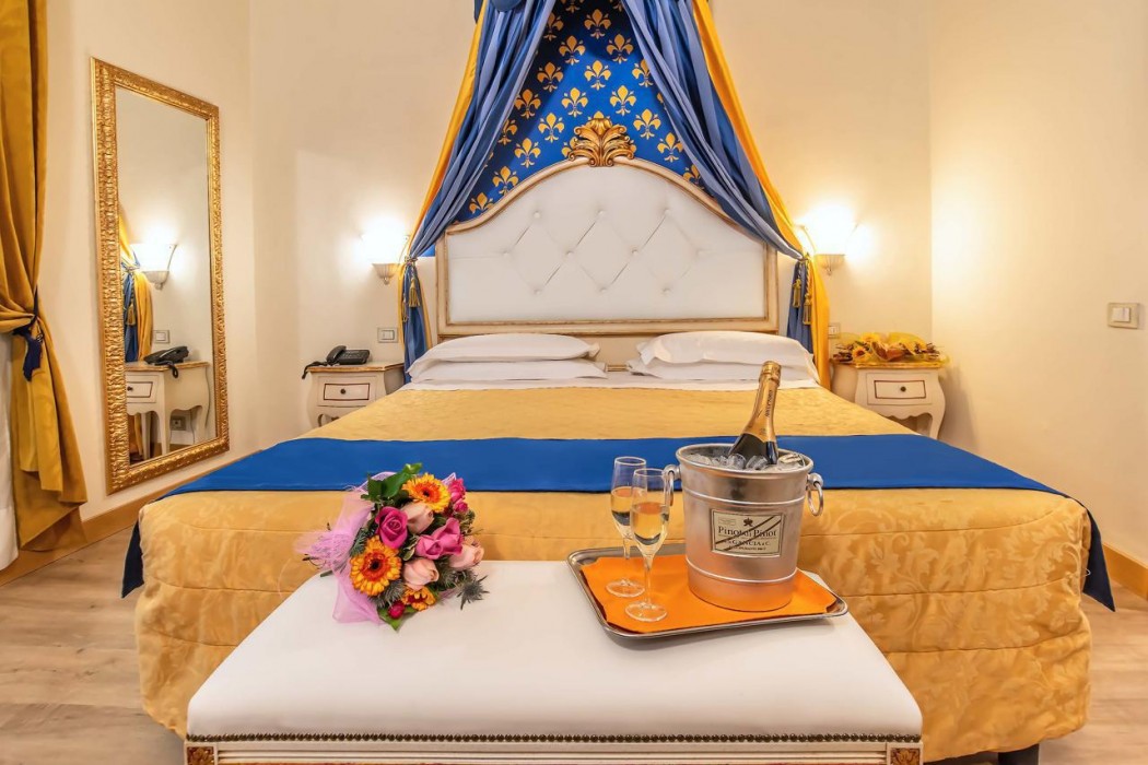 Hotel Porta Faenza 36/87