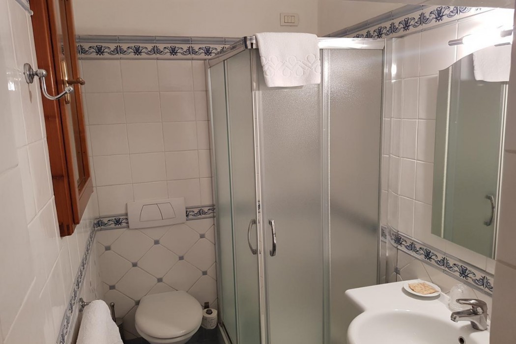 Hotel Porta Faenza 28/87