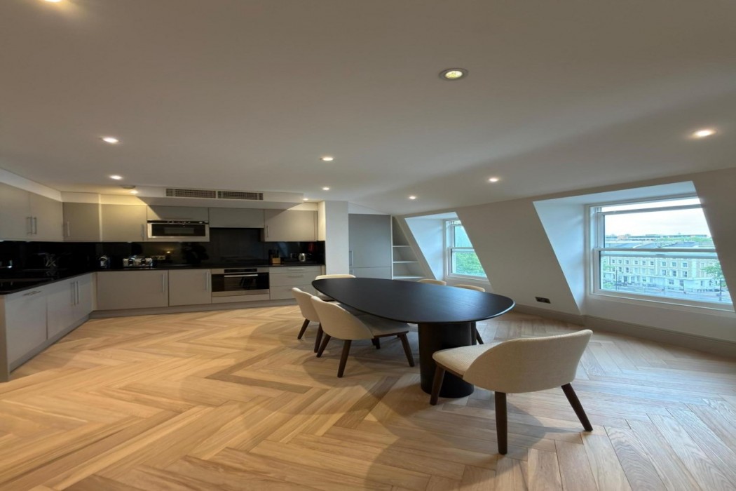 Ashburn Court 2/6