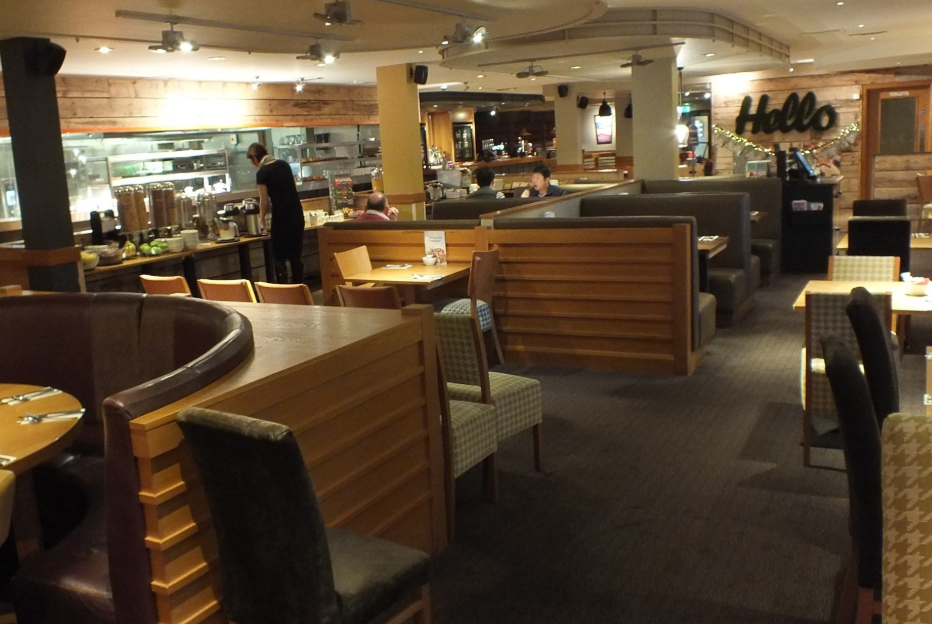 Premier Inn Burgess Hill 19/50