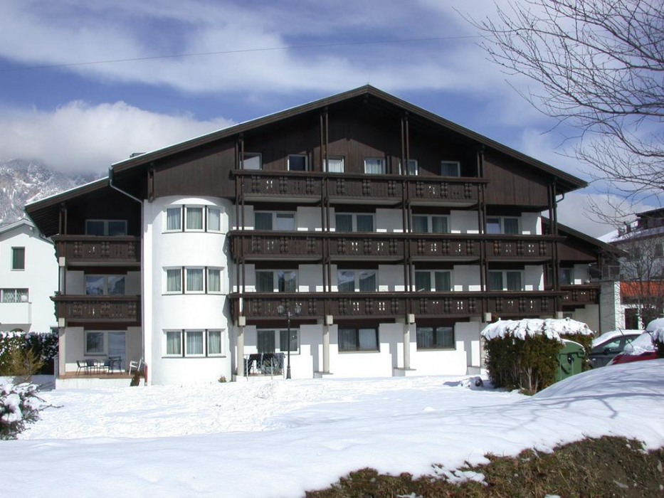 Hotel Edelweiss 2/22