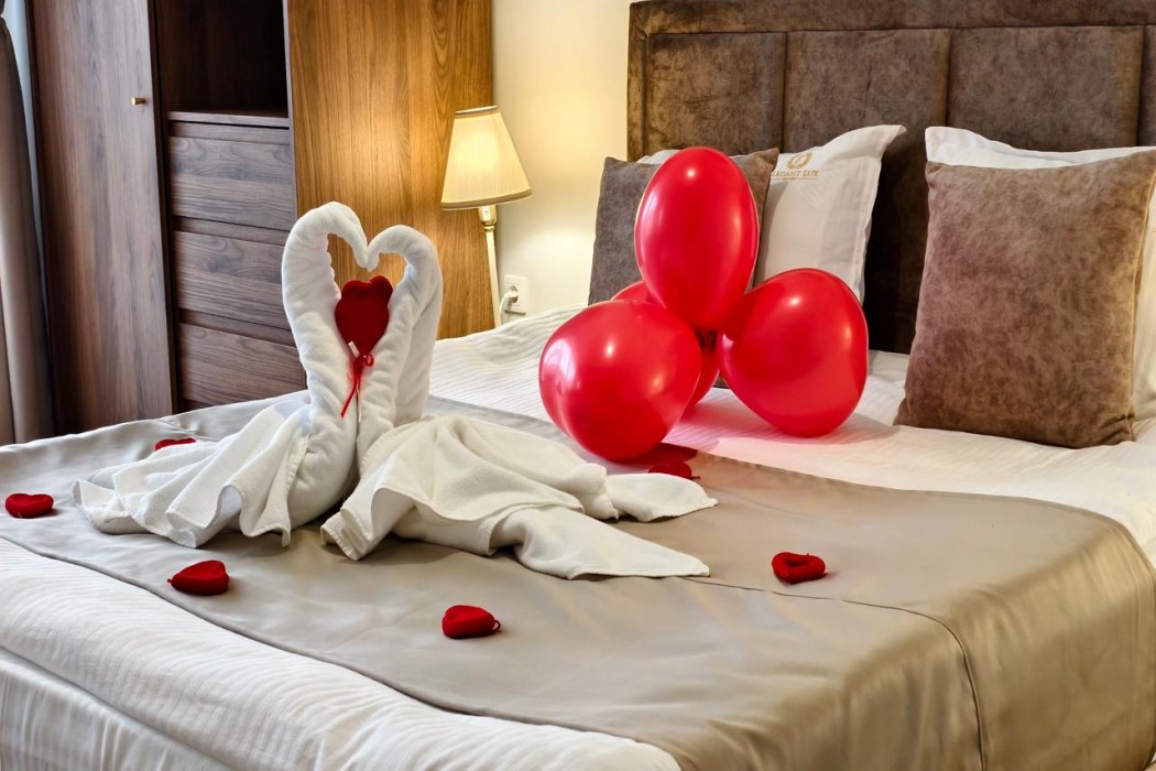 Hotel Elegant Lux 17/90