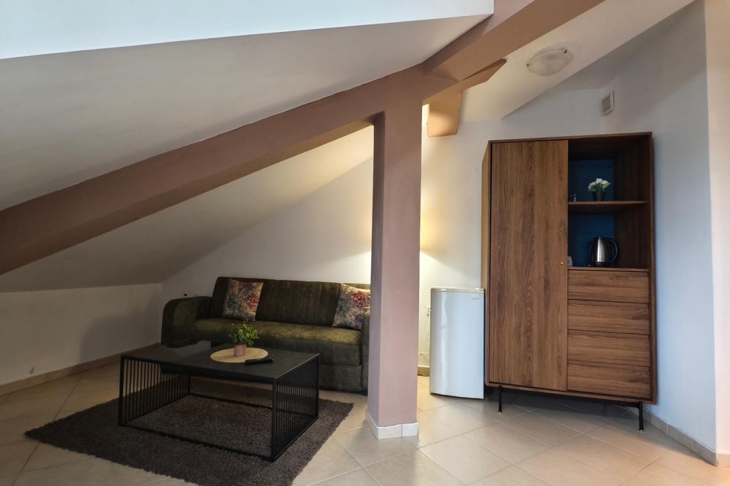 Hotel Elegant Lux 19/90