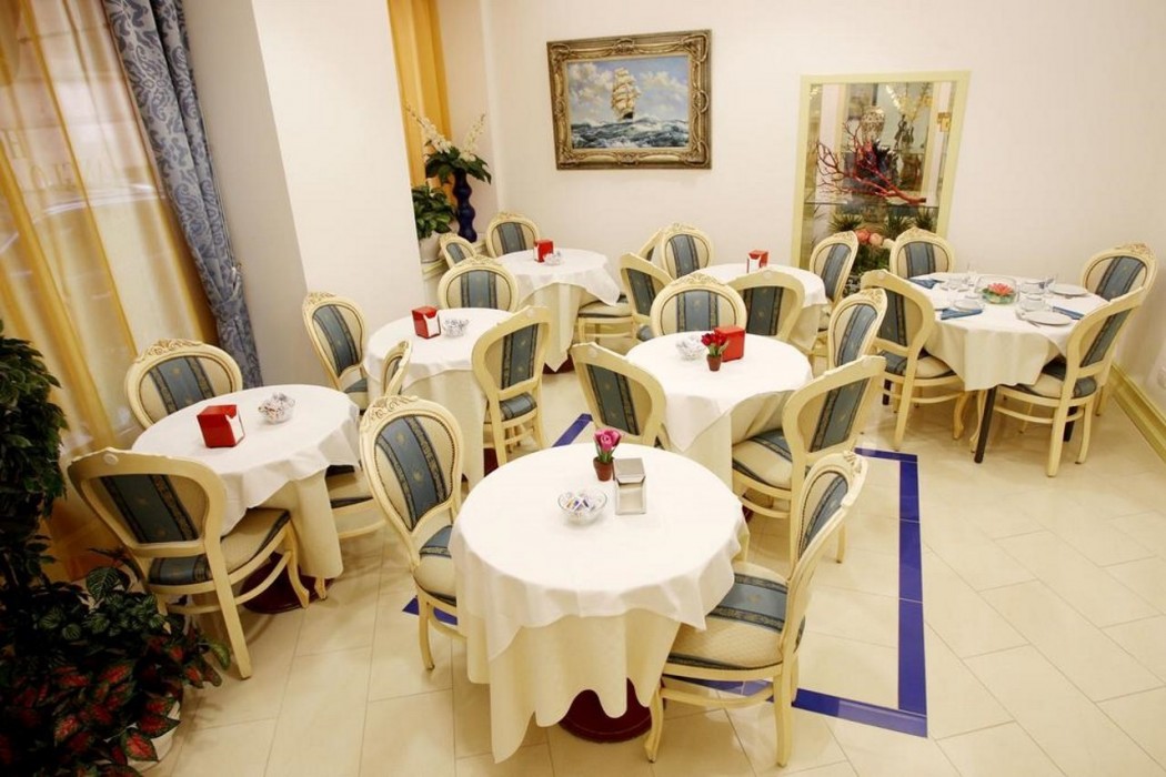 Palazzo 4 Fontane 12 34/93
