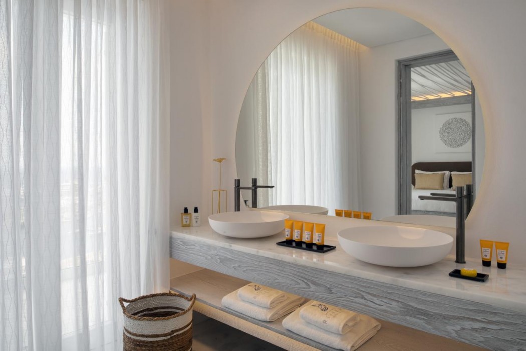 Mykonos Riviera Hotel And Spa 24/84