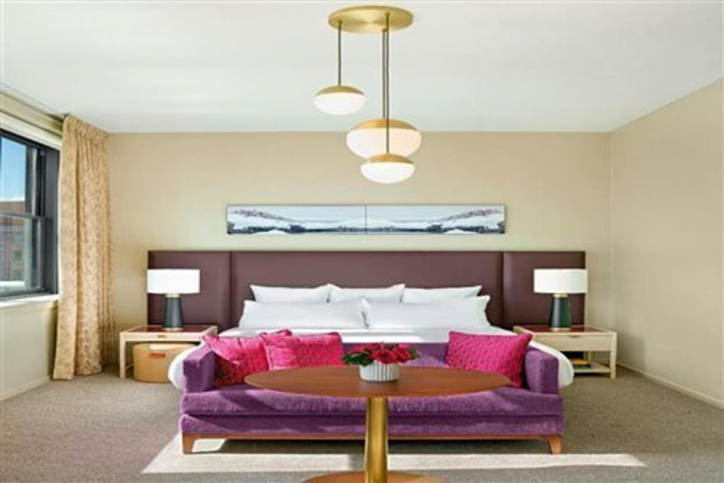Hotel Savoy Kansas City, Tapestry Collection by Hilton 14/60