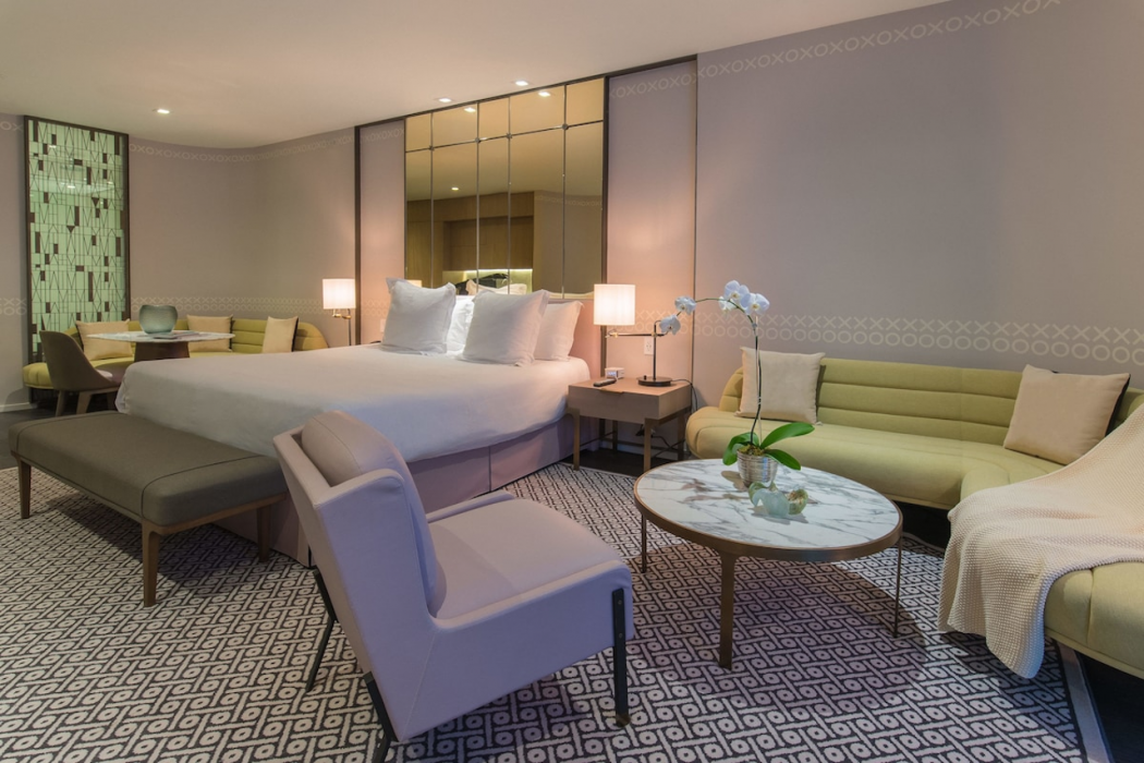 SLS LUX Brickell 15/60