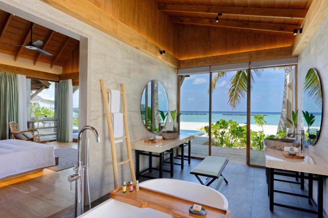 Emerald Faarufushi Resort and Spa 29/94
