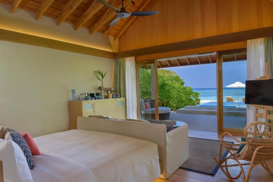 Emerald Faarufushi Resort and Spa 17/94