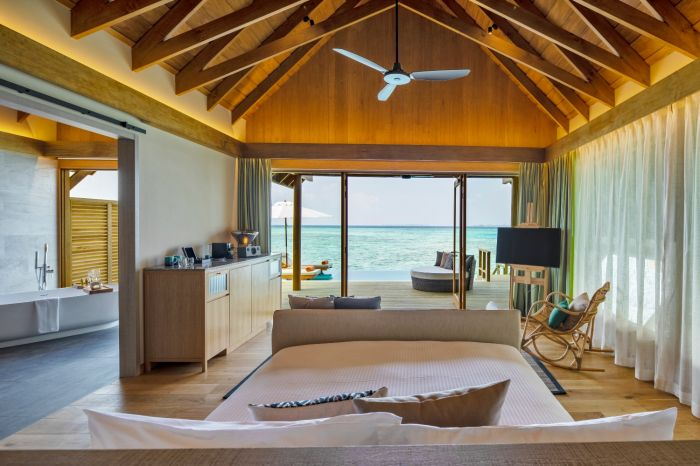Emerald Faarufushi Resort and Spa 14/94