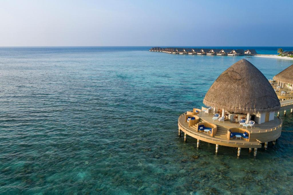 Emerald Faarufushi Resort and Spa 38/94