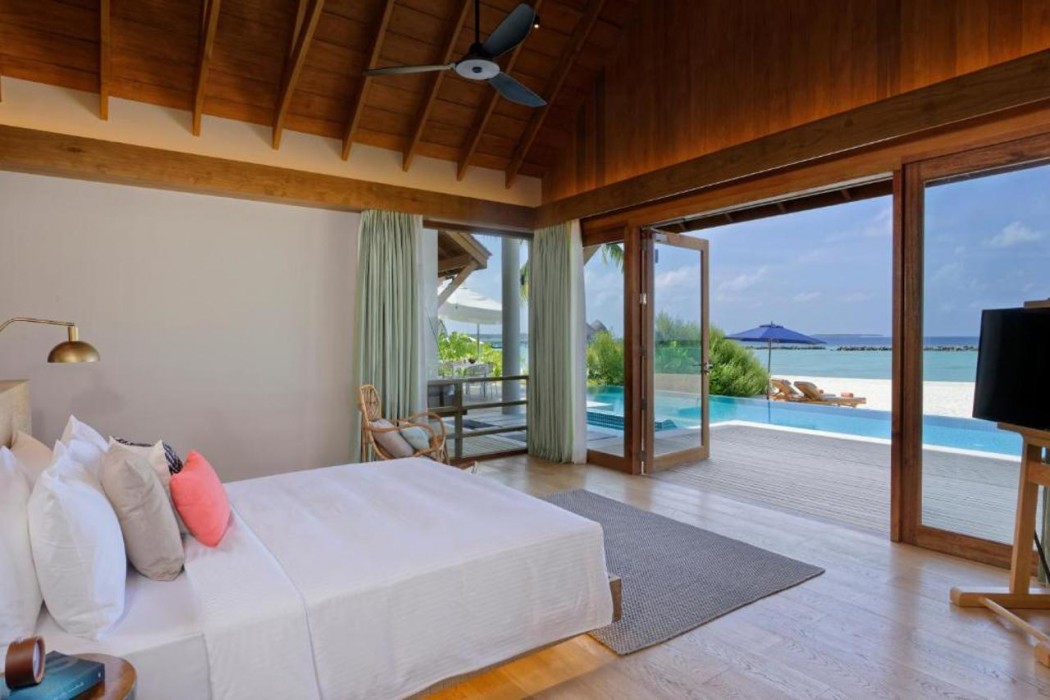 Emerald Faarufushi Resort and Spa 19/94