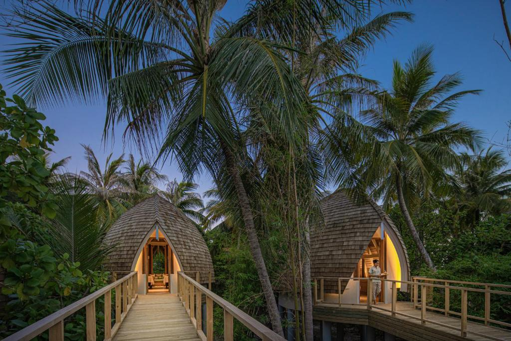 Emerald Faarufushi Resort and Spa 35/94