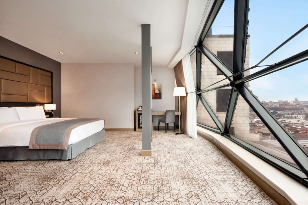 Wyndham Grand Tbilisi 16/53
