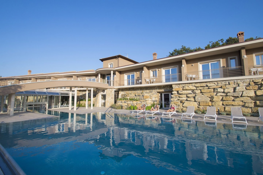 Relais I Piastroni 44/70