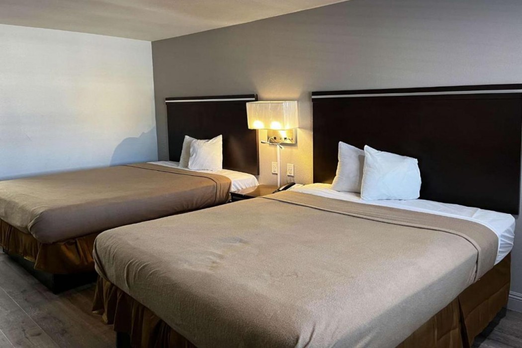 Motel6 Artesia, CA 15/41