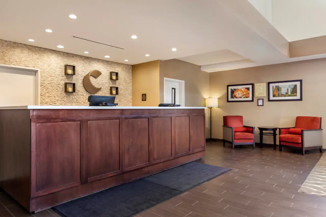 Comfort Suites Kyle 3/23