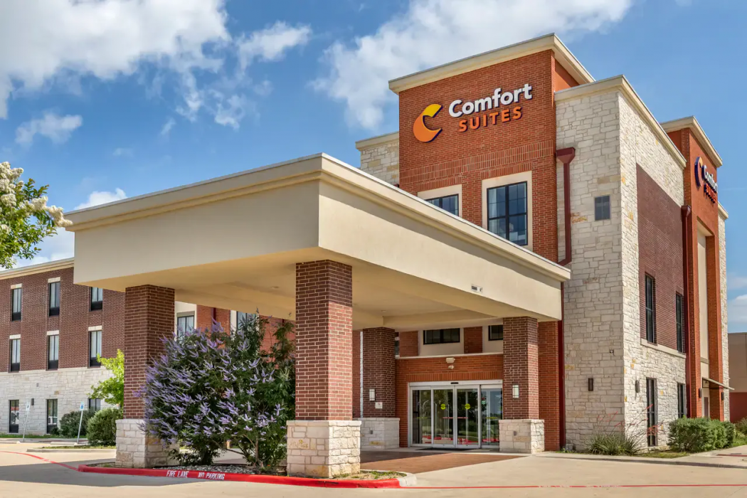 Comfort Suites Kyle 2/23