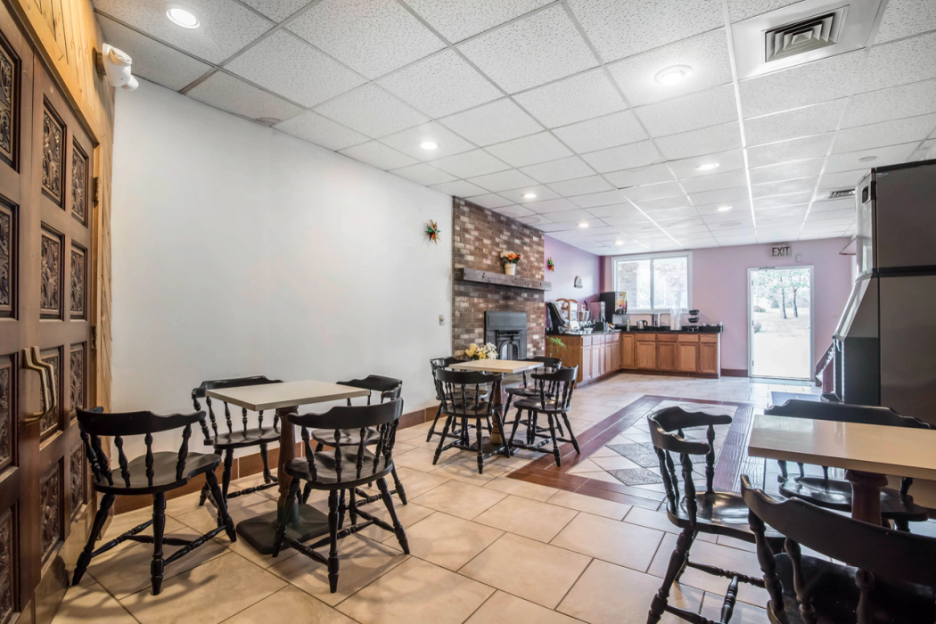 Rodeway Inn Bellows Falls 25/36
