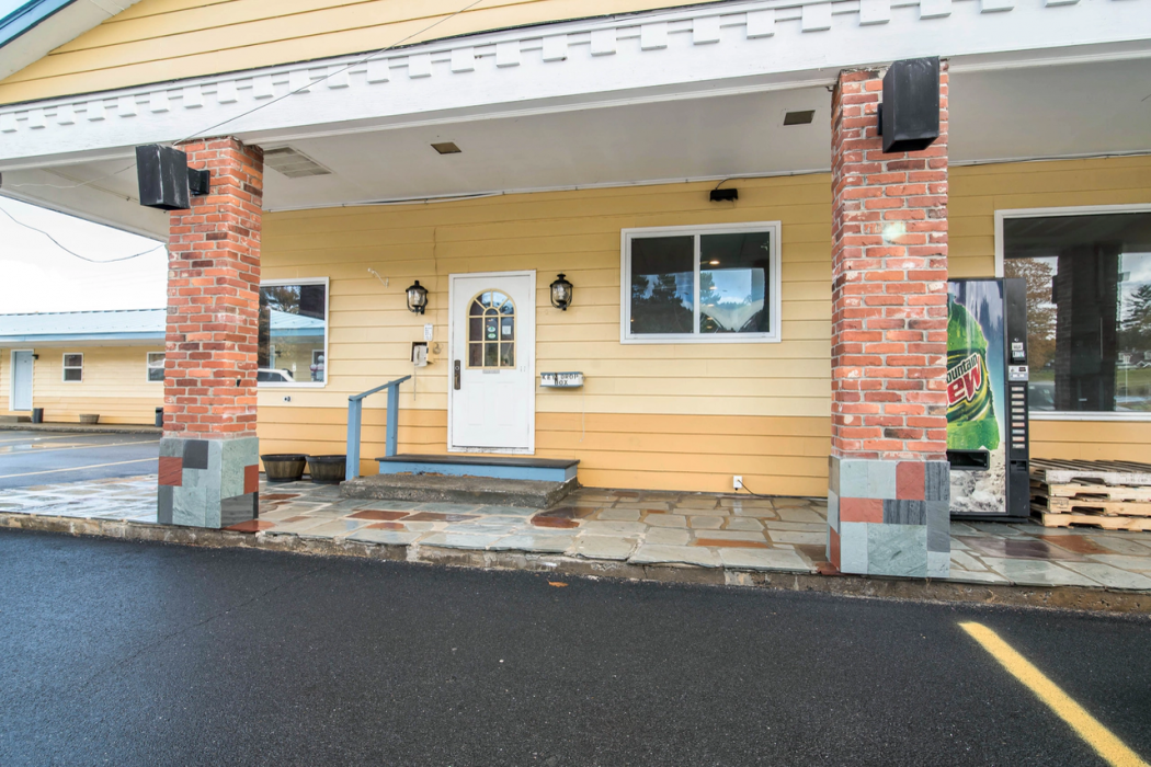 Rodeway Inn Bellows Falls 1/36