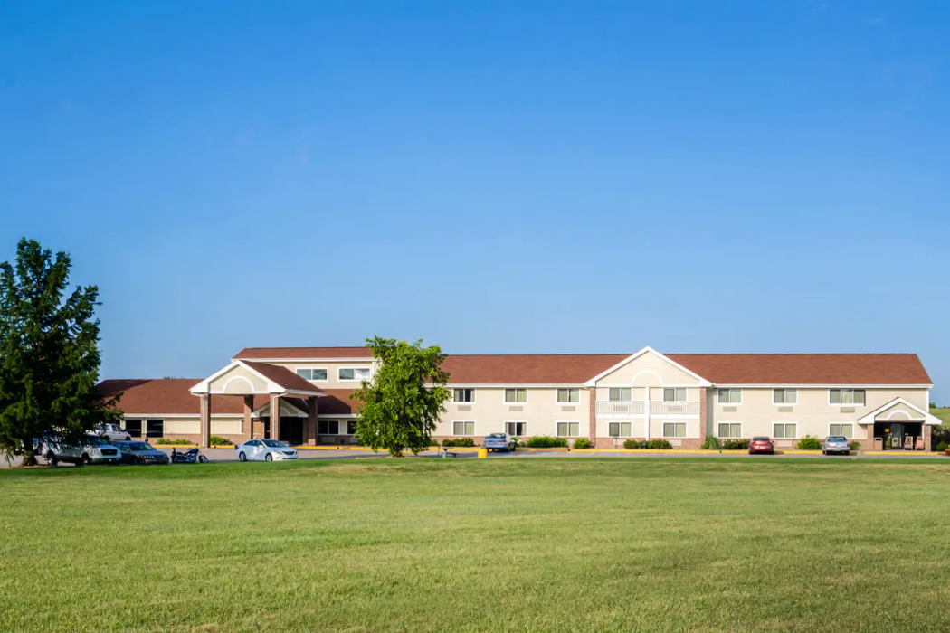 Rodeway Inn Hesston, KS 2/28