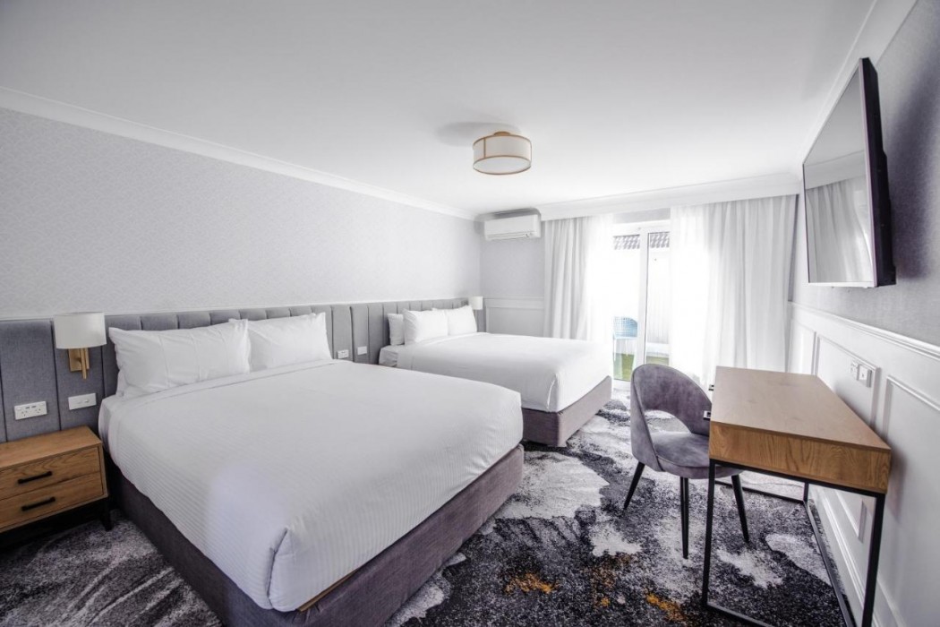 Comfort Inn Towradgi Beach 8/18