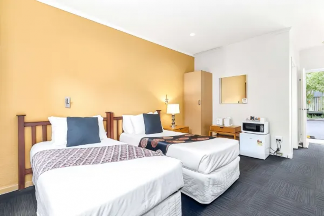 Greensborough Motel 5/17