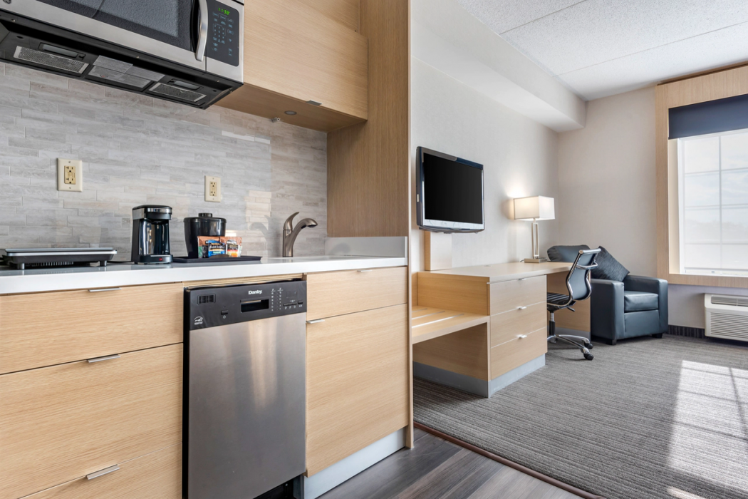 Quality Inn & Suites Oakville 15/26