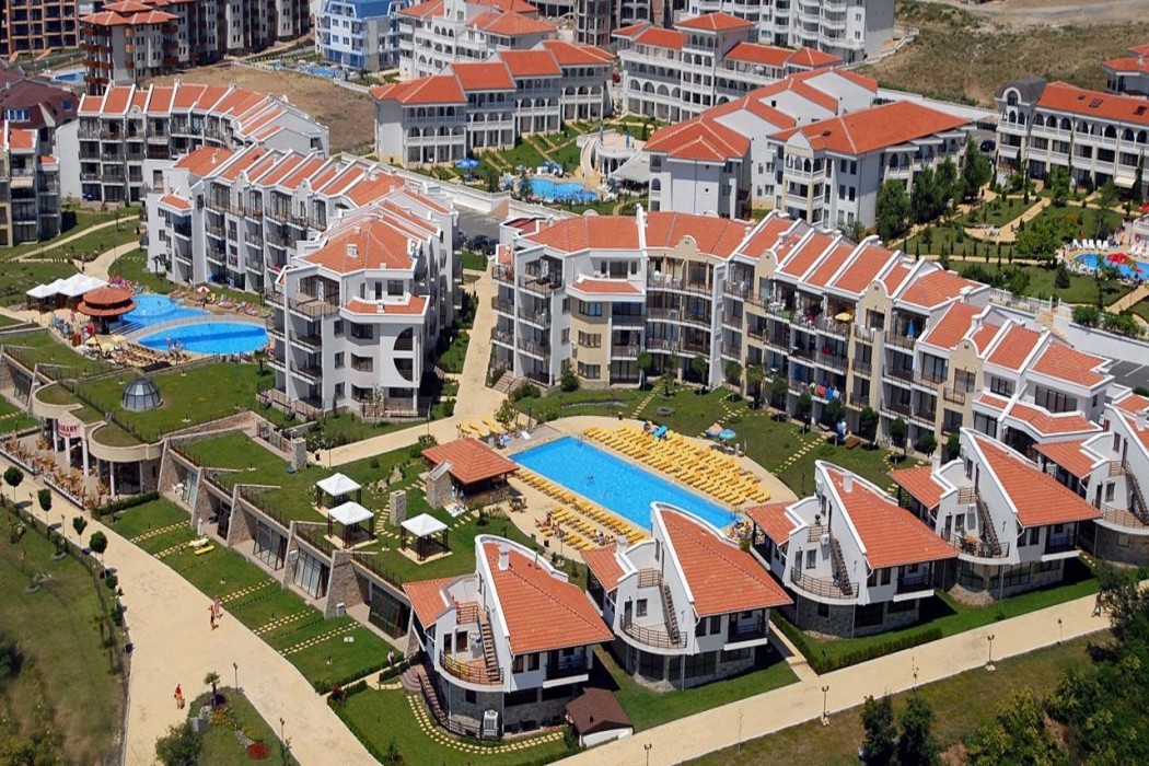 Diamond Apartments 15/100
