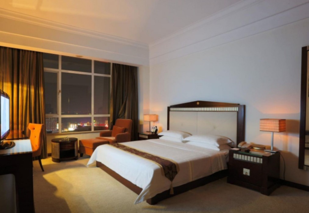 Foshan Huaxia Pearl Hotel 42/82