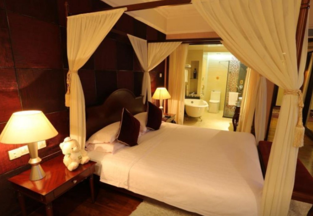 Foshan Huaxia Pearl Hotel 41/82